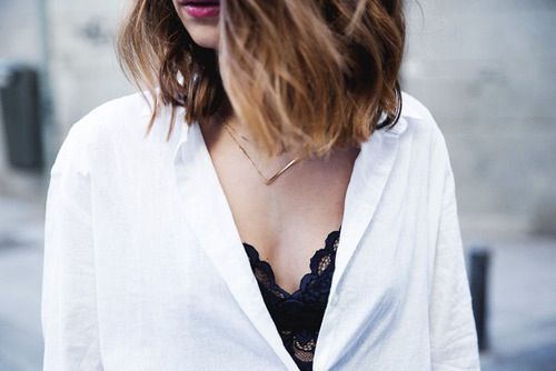 unbuttoned-shirts-trend--streetstyle-4