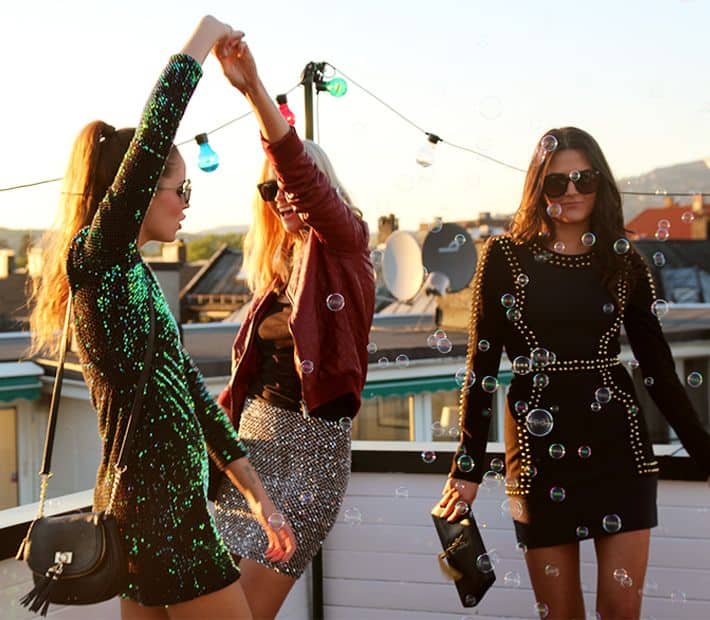 How To Dress For A Rooftop Party? | Fashion Tag Blog
