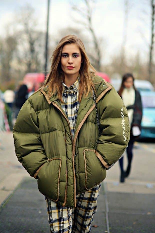 oversizedpufferjackets2018trendstreetstyle5 The Fashion Tag Blog