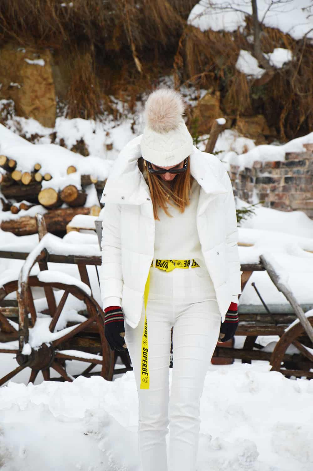 All White outfit in NYC snow  Snow day outfit, Winter outfits snow, Snow  outfit