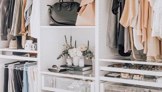 how-to-spice-up-your-wardrobe-on-a-budget-