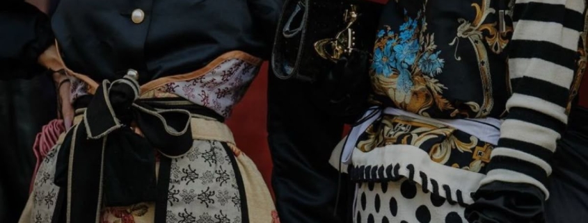 maximalism fashion in 2025